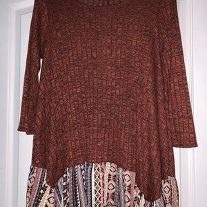 Beautiful tunic top!